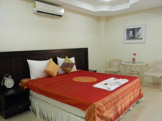 Hill Side Patong Hotel Quarto foto