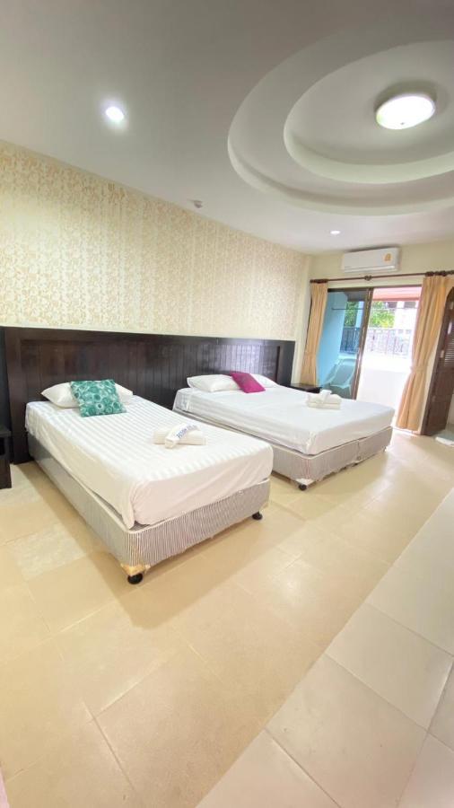 Hill Side Patong Hotel Exterior foto