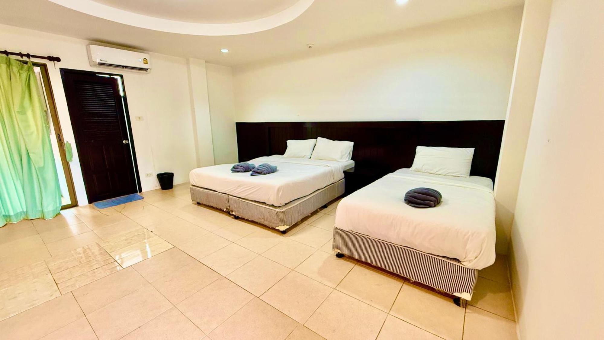 Hill Side Patong Hotel Exterior foto